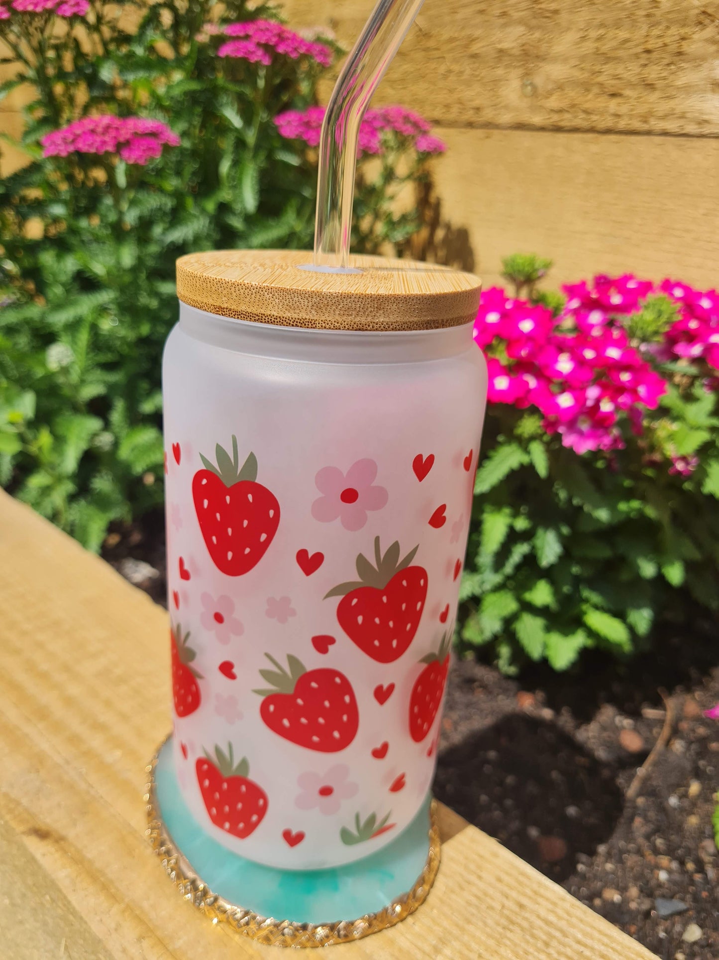 Strawberry and Floral 16oz Glass Can