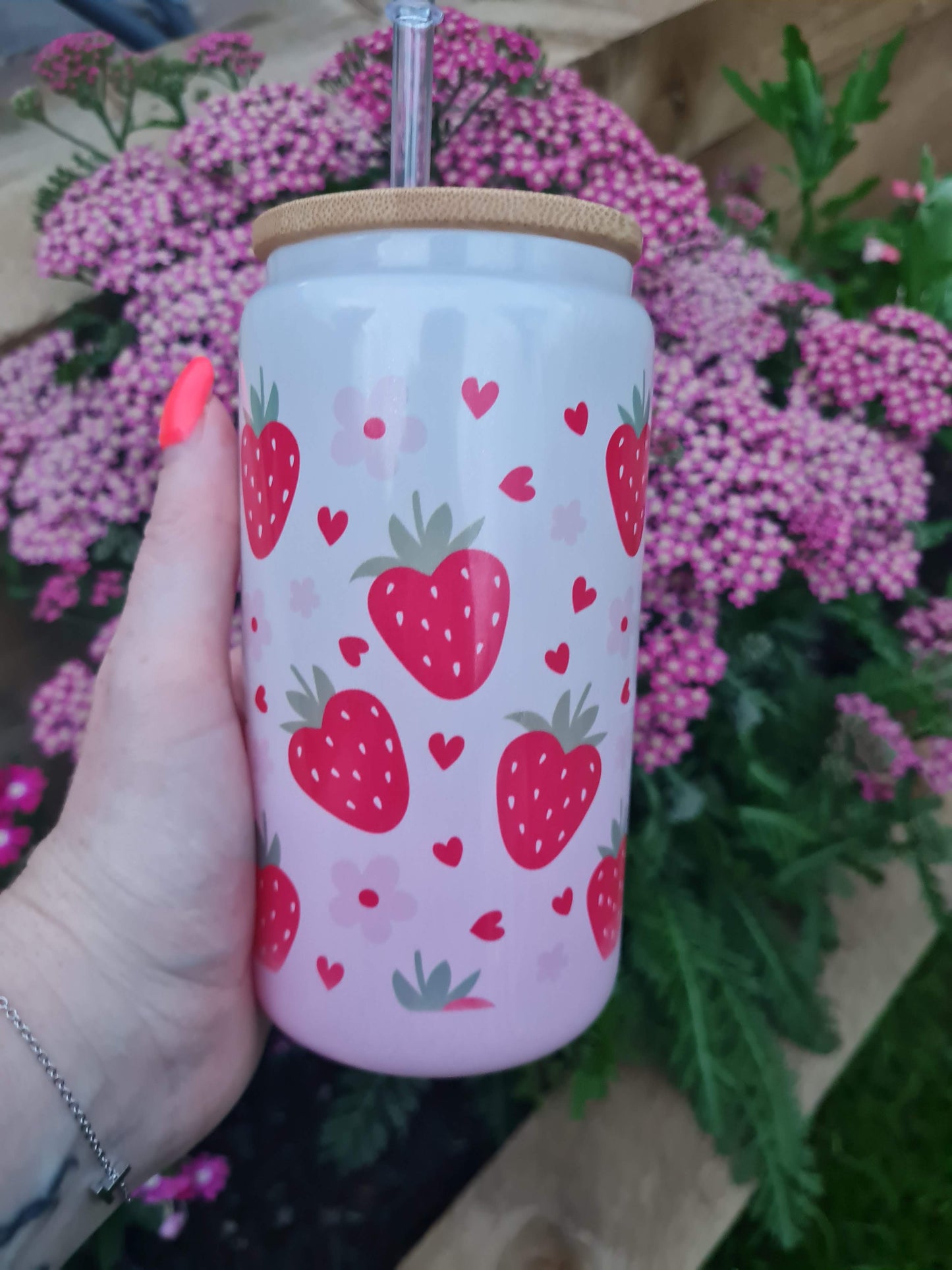 Strawberry and Floral 16oz Glass Can