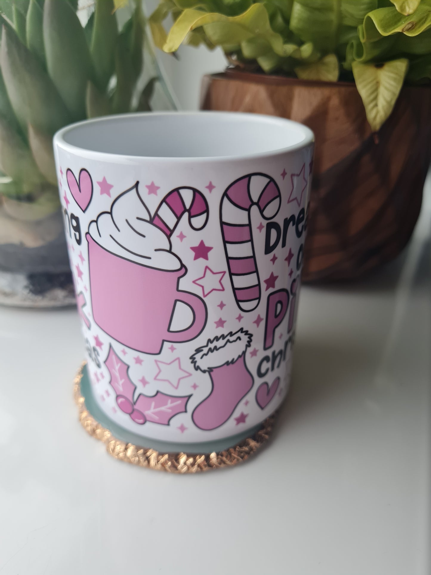 Dreaming of a Pink Christmas Mug