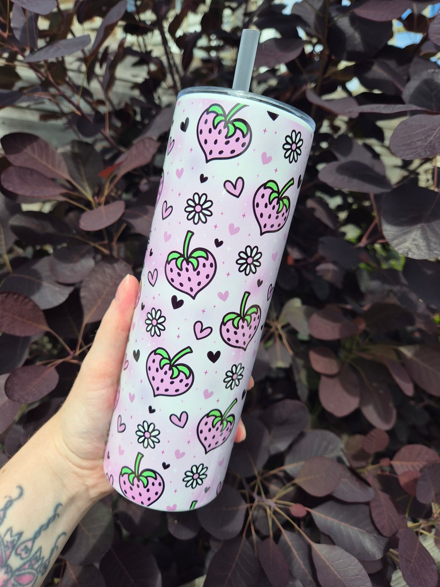 Strawberry Hearts 15oz & 20oz Tumbler